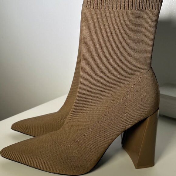 New Zara fabric ankle boots - size 7.5/38 - Picture 4 of 6